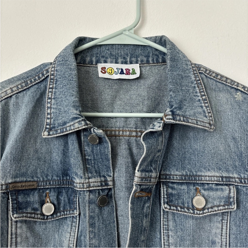 Denim Jacket with Red Lips Rolling Stones Graphic - Picture 5 of 11